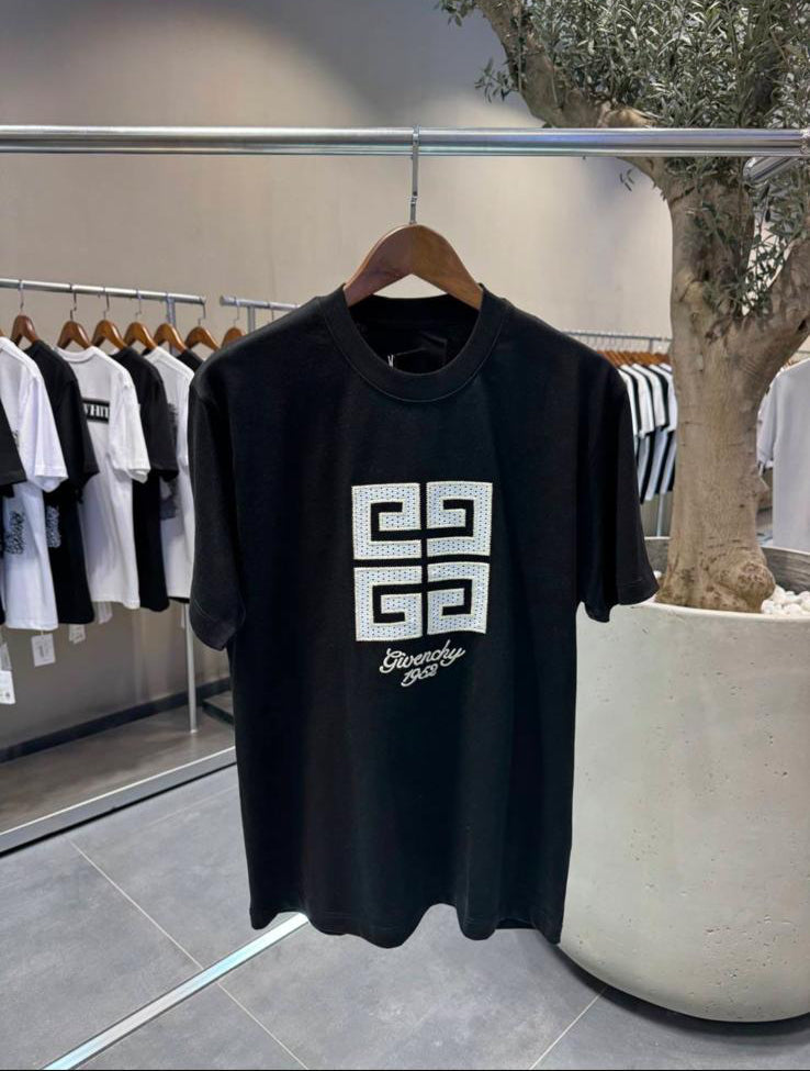 Givenchy Tee